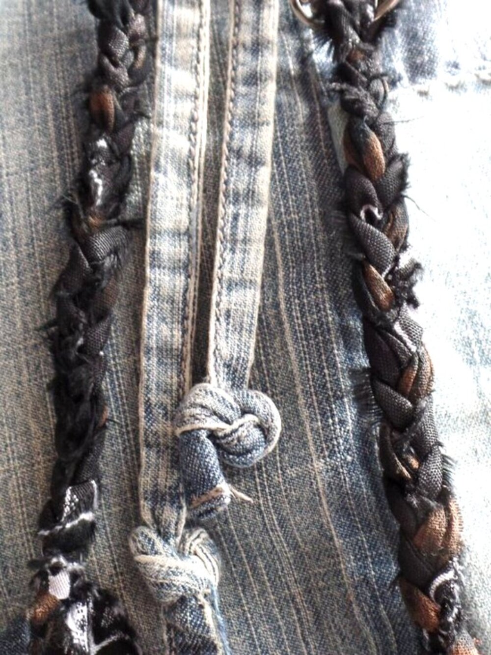 Hand Crafted SWAG Earrings MIDNIGHT - Picture 3 of 7